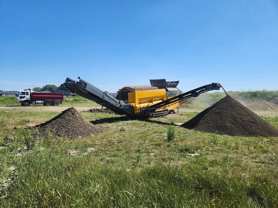 Large tracked trommel screening soil in Christchurch